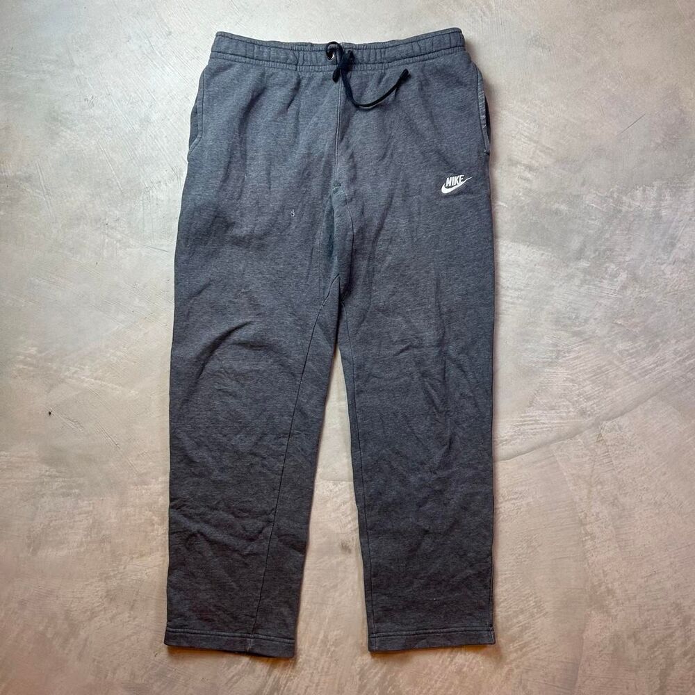 Nike Men's Grey Joggers-tracksuits